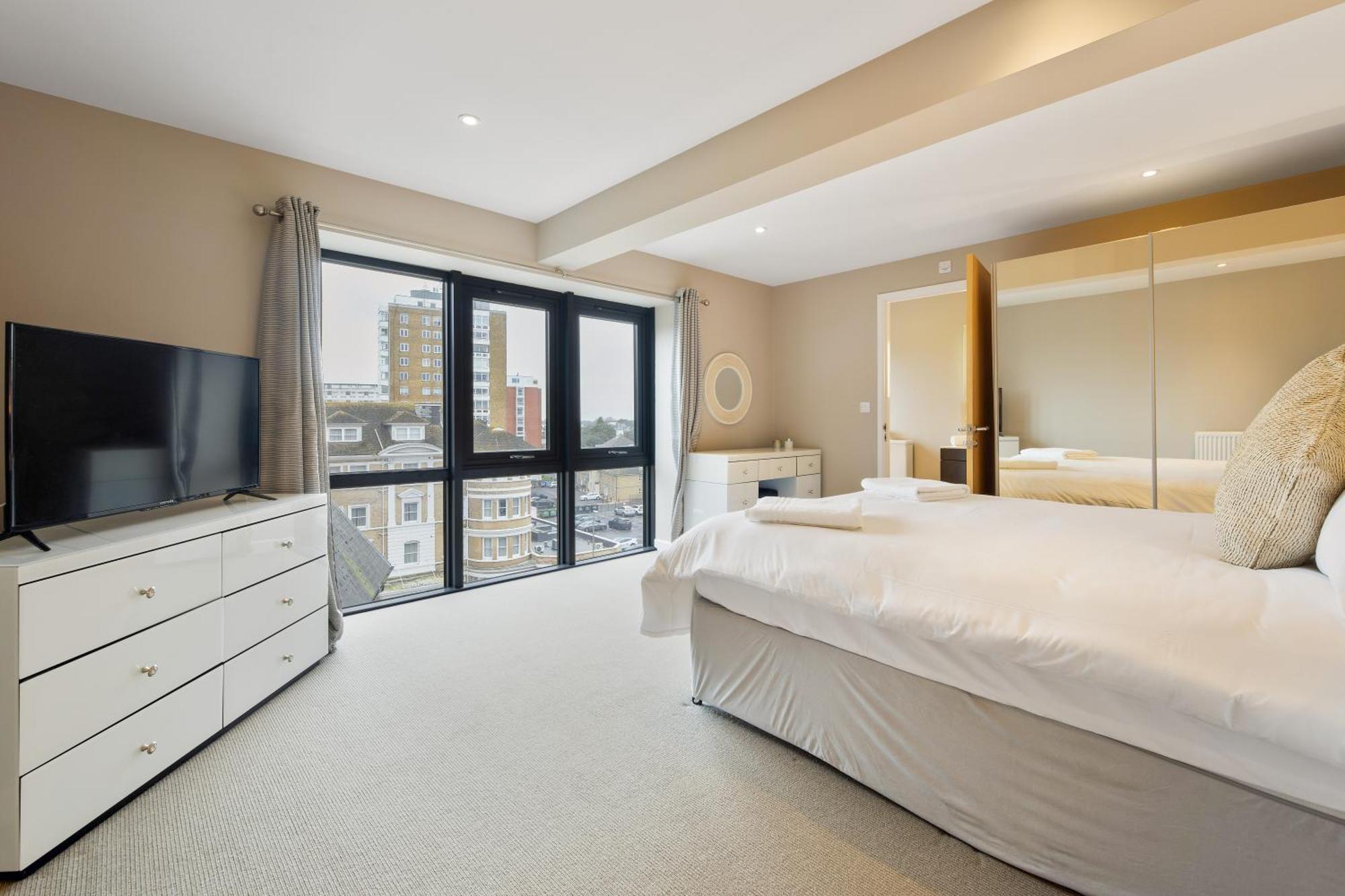 Westcliff Penthouse With Sea Views And Balcony Apartment Bournemouth Ngoại thất bức ảnh