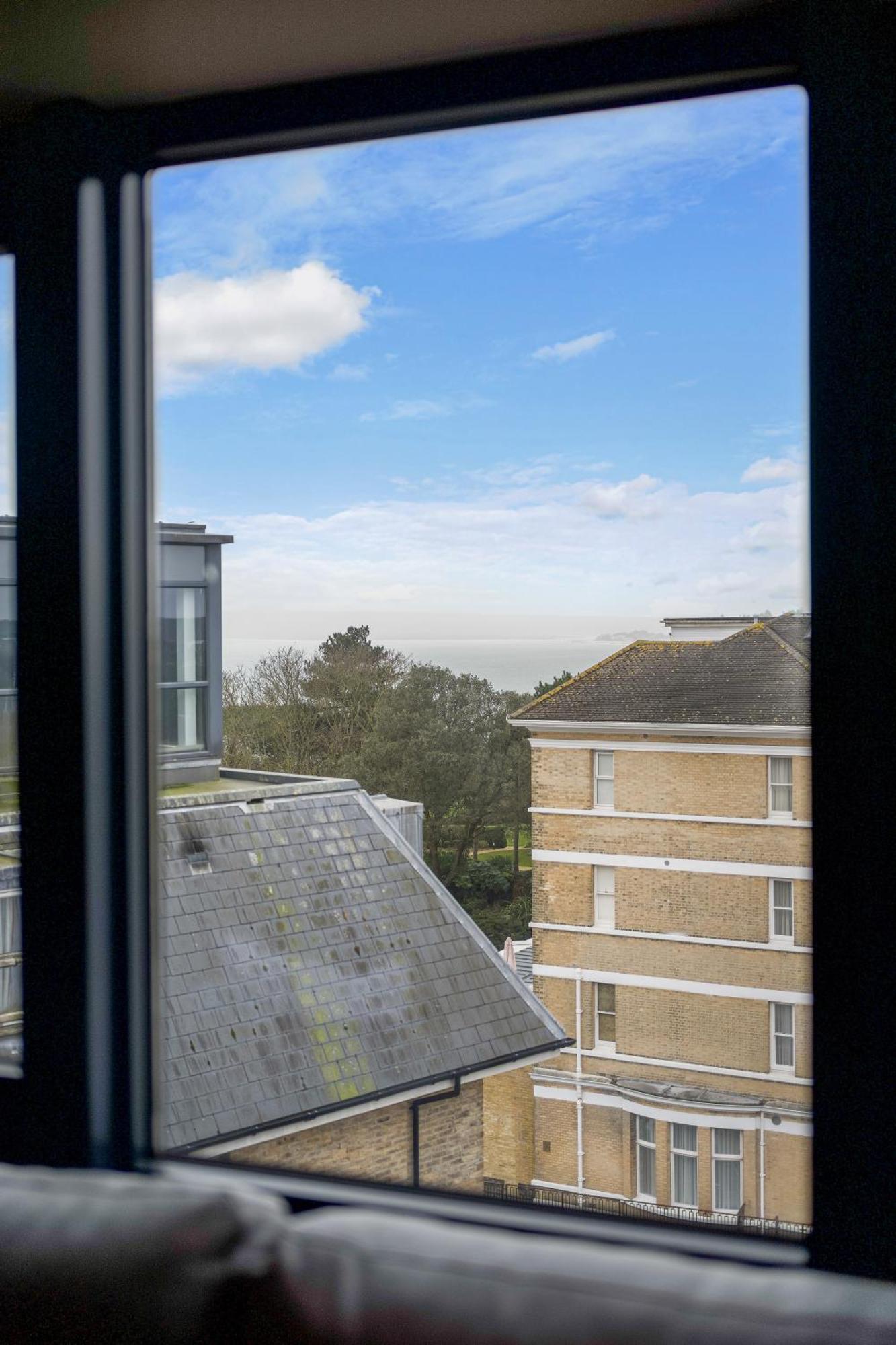 Westcliff Penthouse With Sea Views And Balcony Apartment Bournemouth Ngoại thất bức ảnh